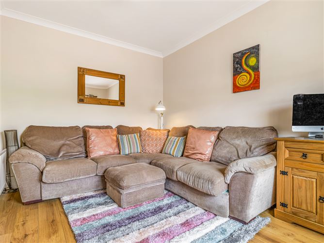 12 The Court, Walshestown Park, Newbridge, Kildare