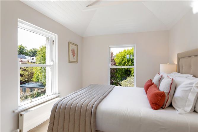 135 Strand Road, Sandymount, Dublin 4