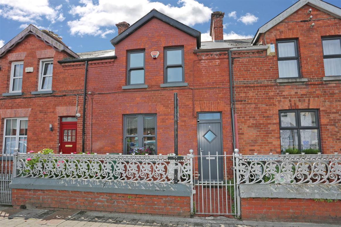 8 Saint Dympna`s Terrace, Mulgrave Street, Limerick, County Limerick