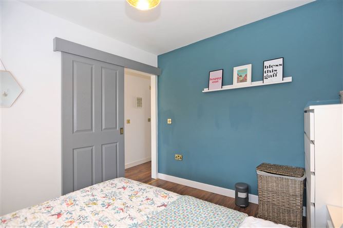 8 Saint Dympna`s Terrace, Mulgrave Street, Limerick, County Limerick