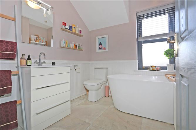 8 Saint Dympna`s Terrace, Mulgrave Street, Limerick, County Limerick