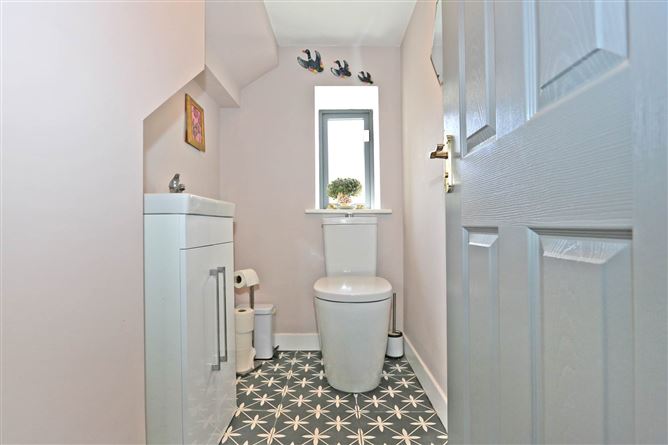 8 Saint Dympna`s Terrace, Mulgrave Street, Limerick, County Limerick