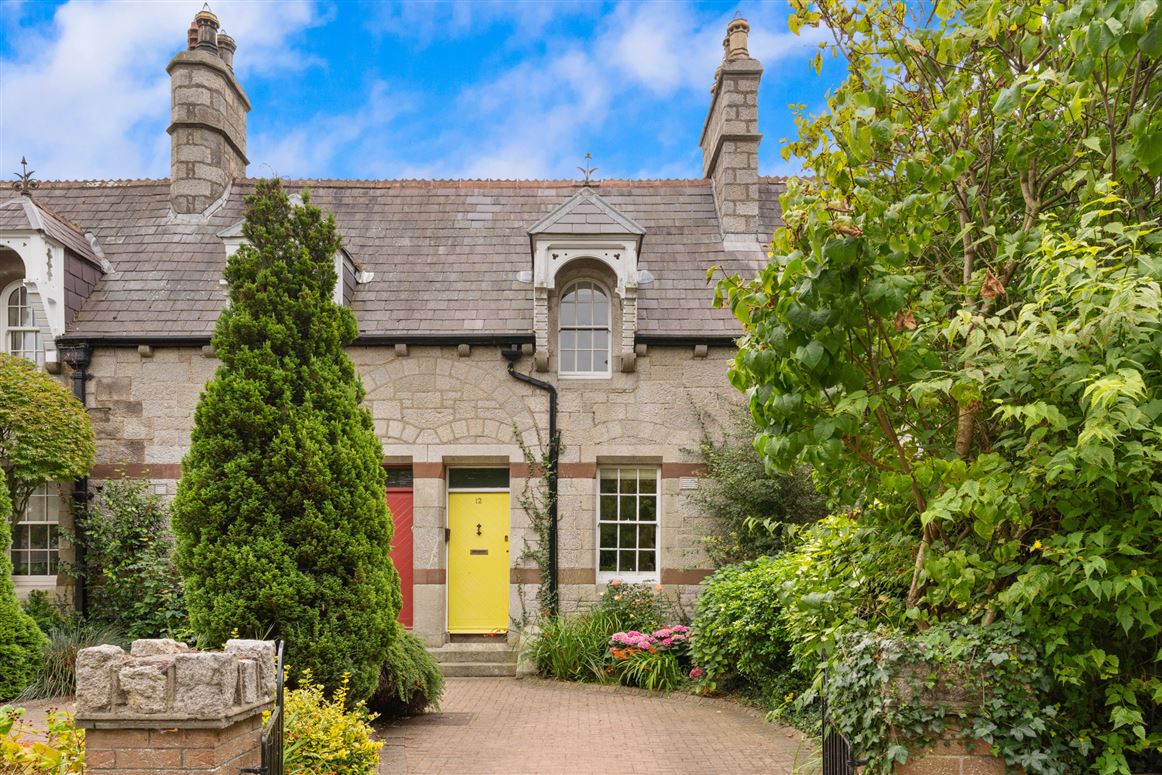 12 Arkle Square, The Chase, Stillorgan
