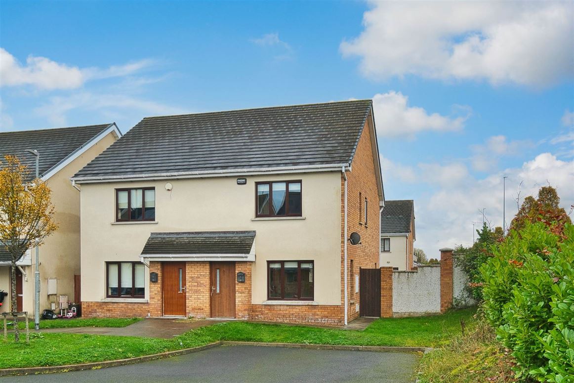 25 Tullyhall Close, Lucan, County Dublin