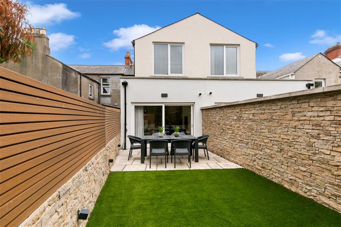 Photo 16 of 17 — 8 Dunville Avenue, Ranelagh, Dublin 6