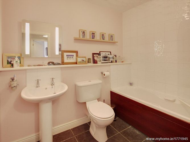 Photo 8 of 11 — 55 Greenview, Seabrook Manor, Portmarnock, Co. Dublin