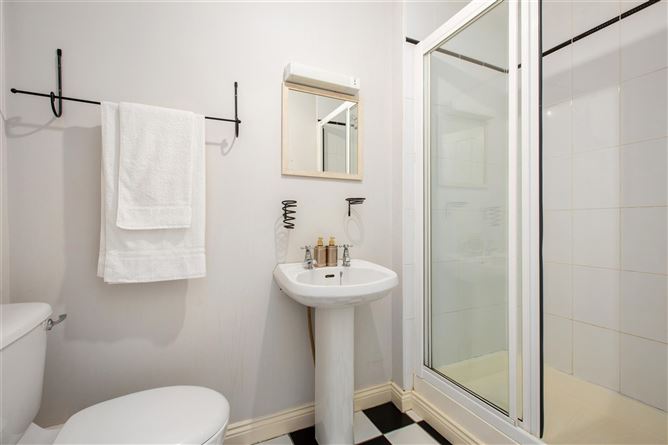 72 Leinster Park, Dublin 6W