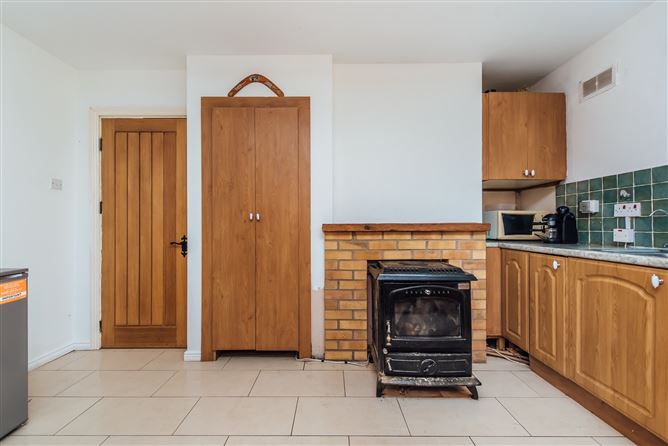 Quinnsboro, Monasterevin, Kildare