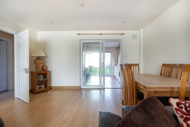 9 Glen Bay, Ardamine, Gorey, Co. Wexford