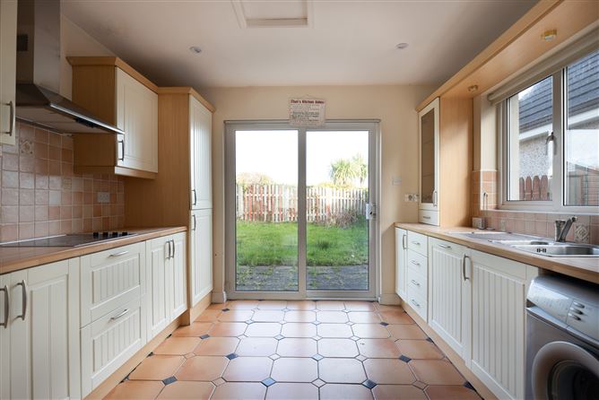 9 Glen Bay, Ardamine, Gorey, Co. Wexford