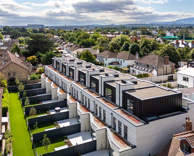 https://photos-a.propertyimages.ie/media/5/4/9/4764945/ef7ad732-75d3-403d-ae90-d78b30af2531_l.jpg