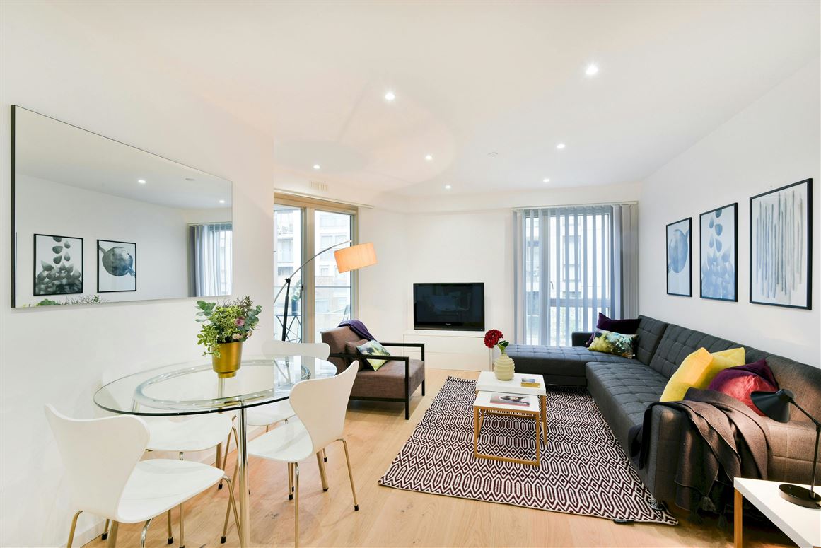 Clapham Class,London,Greater London,United Kingdom