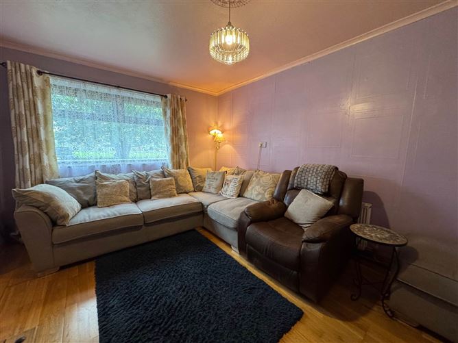 18 Farndreg Estate, Dundalk, County Louth