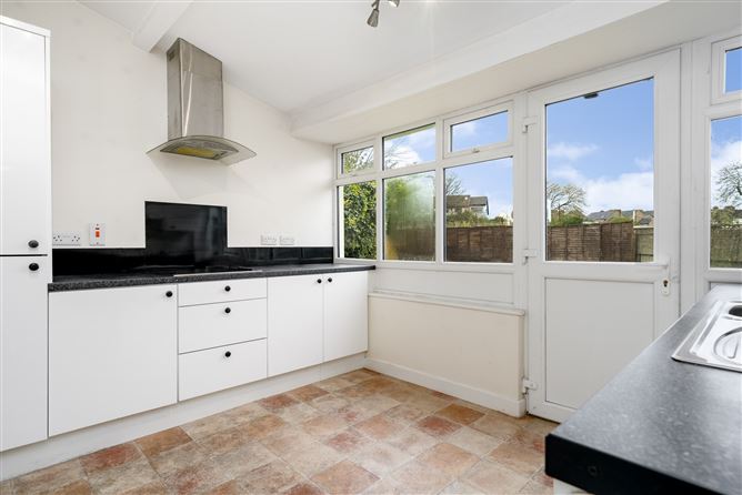 44 Newgrange Rd, Cabra, Dublin 7