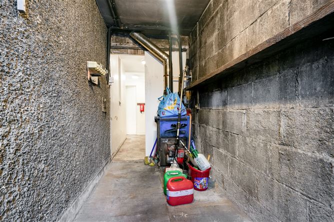 44 Newgrange Rd, Cabra, Dublin 7