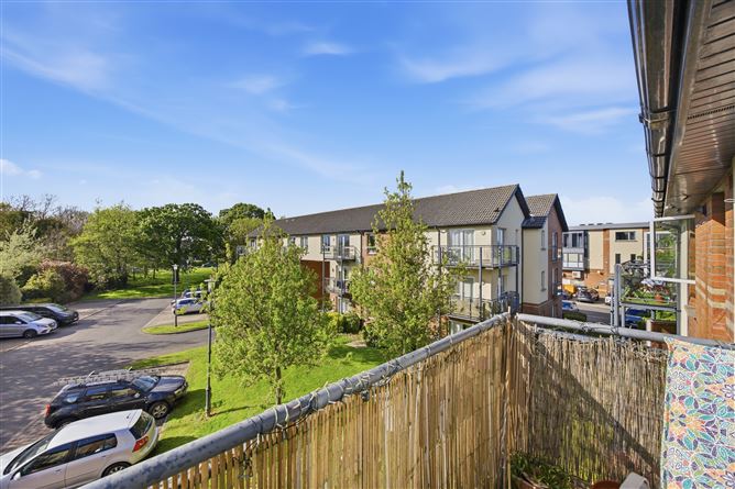 Photo 9 of 16 — 11 Ridgewood Grove, Swords,   County Dublin