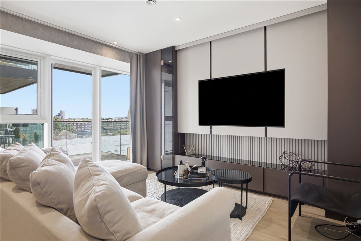 23 Hanover Court, Grand Canal Dk, Dublin 2