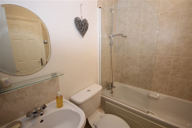 10 Carrigmore Oak, Citywest, Dublin 24