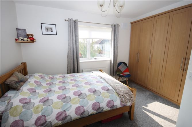 10 Carrigmore Oak, Citywest, Dublin 24