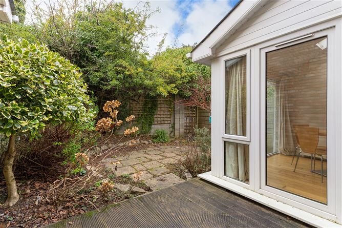 2 Dunstaffnage Hall, St Brigid's Church Rd, Stillorgan, County Dublin