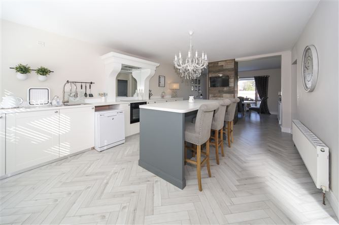 1 Moore Abbey Court, Dublin Road, Monasterevin, Co. Kildare.
