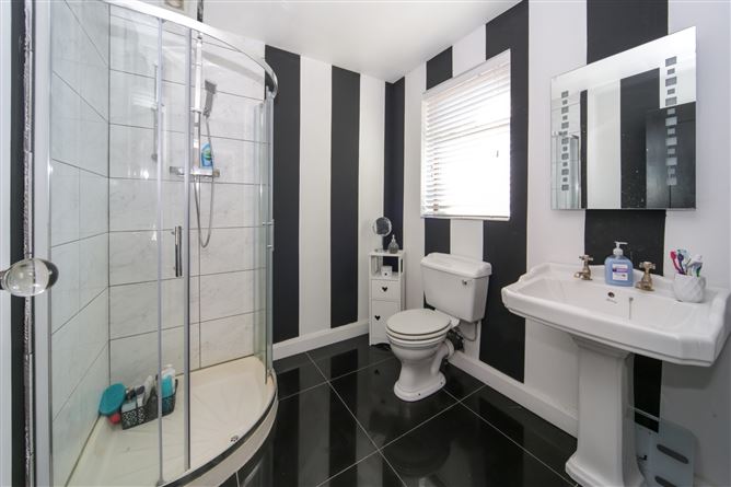 1 Moore Abbey Court, Dublin Road, Monasterevin, Co. Kildare.