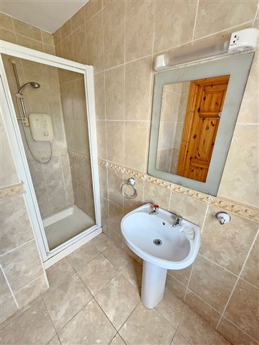 10 Inchicronan, Crusheen, Ennis, Co. Clare