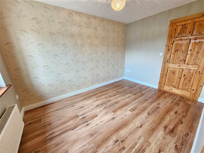 10 Inchicronan, Crusheen, Ennis, Co. Clare