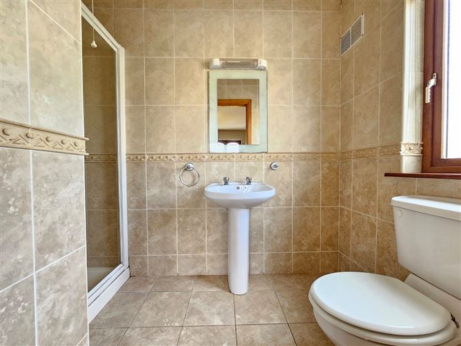 10 Inchicronan, Crusheen, Ennis, Co. Clare