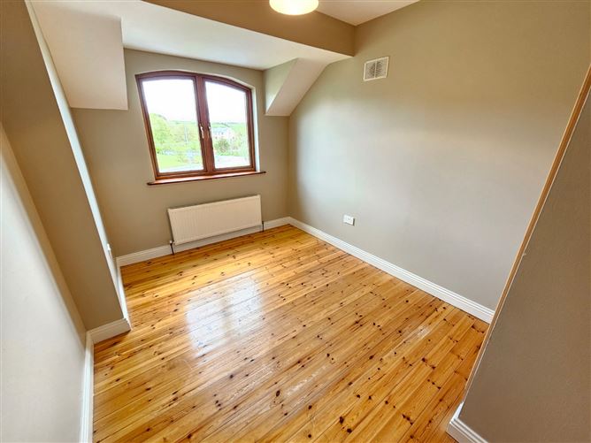 10 Inchicronan, Crusheen, Ennis, Co. Clare