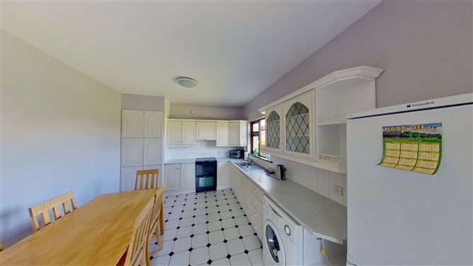 34 Mansfield Grove, Athy, Kildare