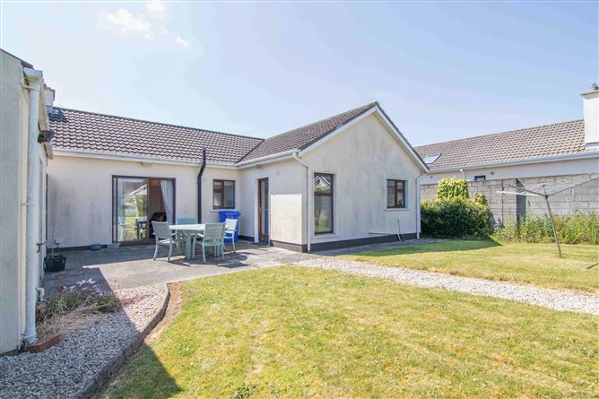 34 Mansfield Grove, Athy, Kildare