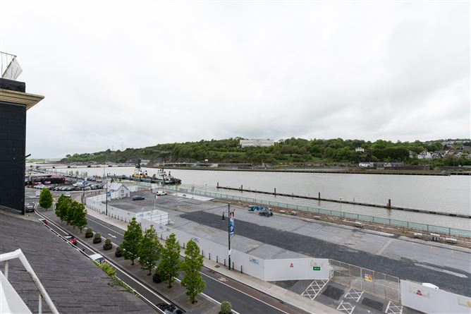 1-2 Barronstrand Street, 69 The Quay, Waterford