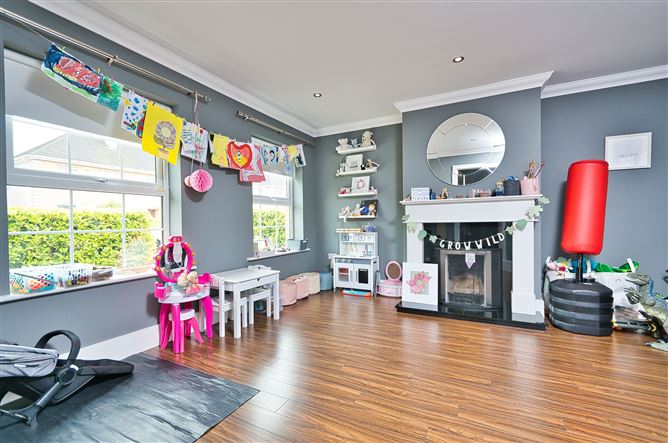 11 Glebe Close, Newcastle, Dublin