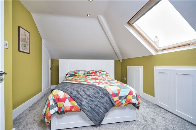 11 Glebe Close, Newcastle, Dublin