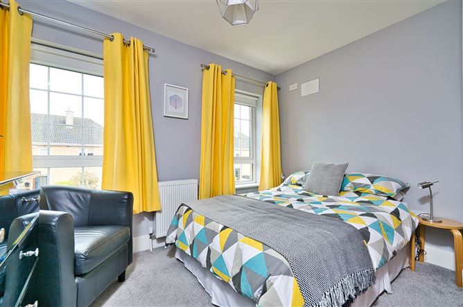 11 Glebe Close, Newcastle, Dublin
