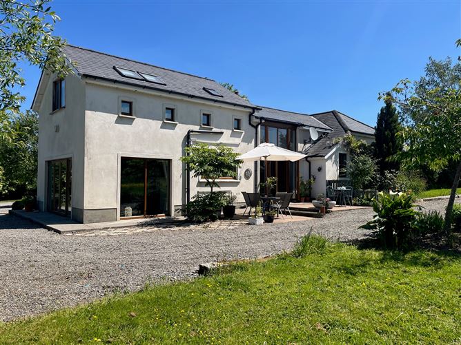 "Millbrook Lodge", Baronstown Lower, Grangecon, Ballitore, Kilcullen, Kildare