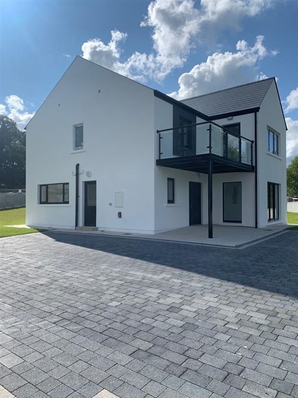 9 Oak Grove, Bunclody Woods, Bunclody, Co. Wexford