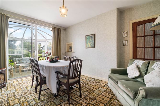 11 Mountdown Road, Greenhills, Dublin 12