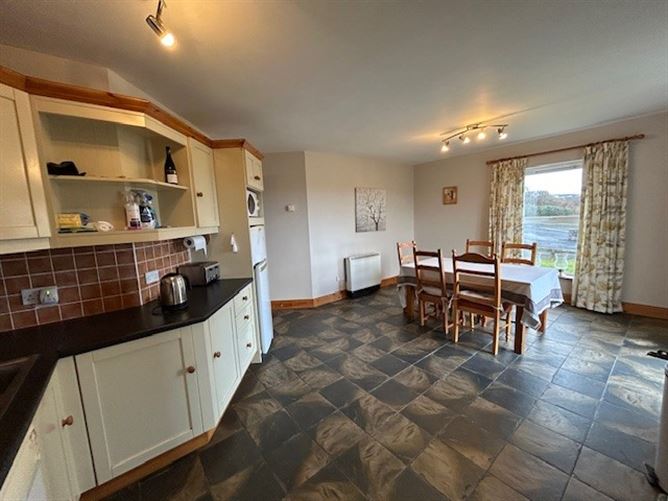 5 Doolin Holiday Village, Doolin, Clare