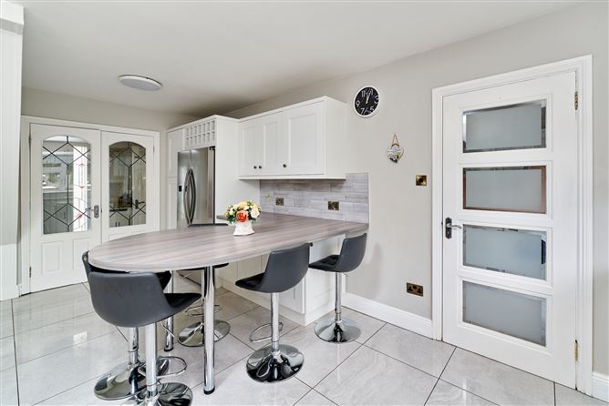 20 The Green, Castleview, Navan, Meath