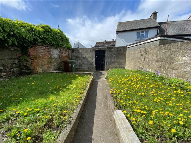 31 Lower Main Street, Arklow, Wicklow