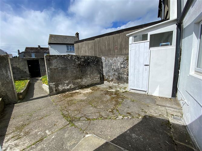 31 Lower Main Street, Arklow, Wicklow