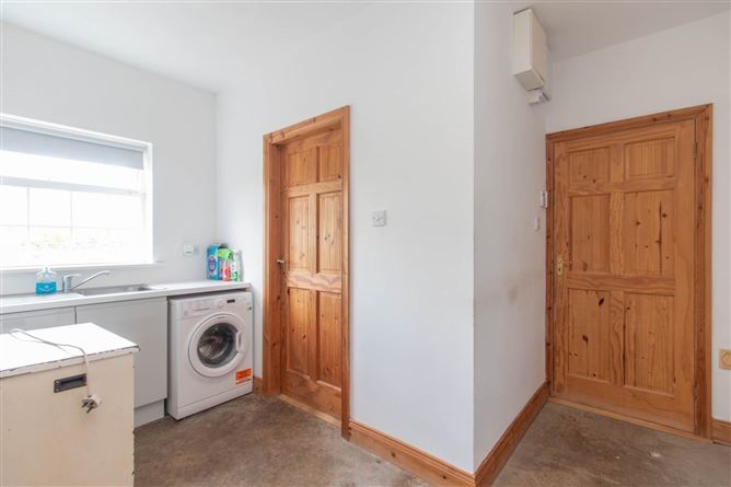2 Lakewood, Lavagh, Kilnaleck, County Cavan
