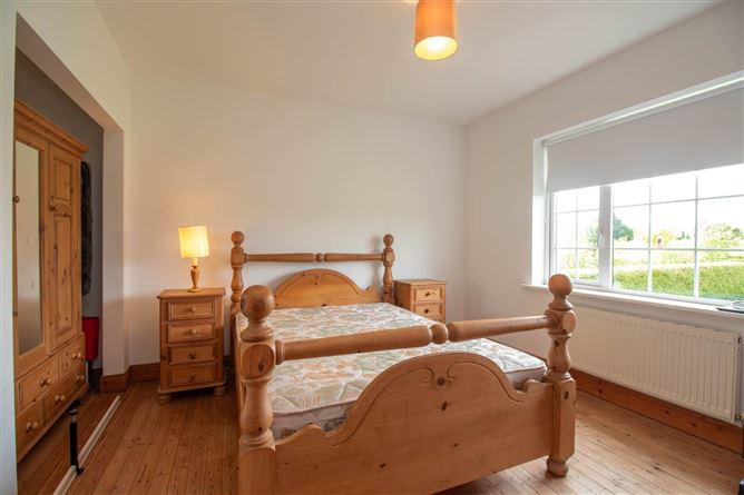2 Lakewood, Lavagh, Kilnaleck, County Cavan
