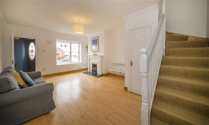 81 Castle Riada Grove, Lucan, Lucan, Dublin