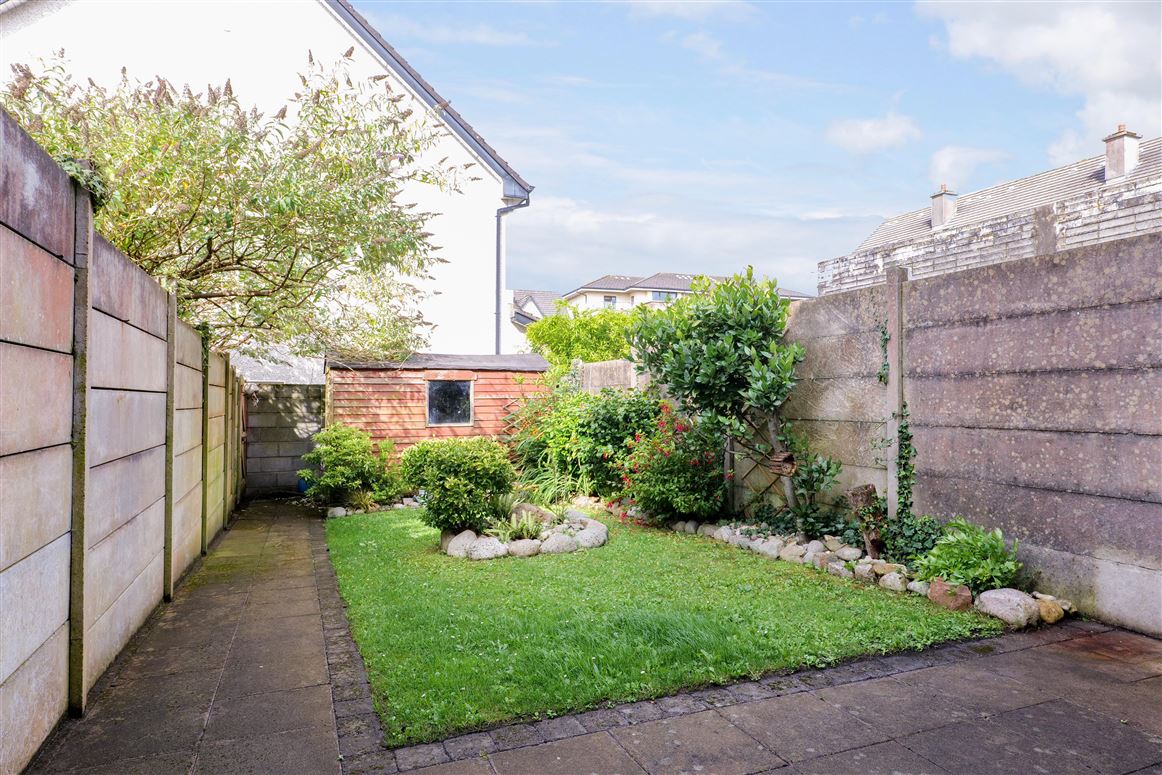 15 Leargan, Western Distributor Road, Knocknacarra, Galway 15 Leargan, Western Distributor Road, Knocknacarra, Galway