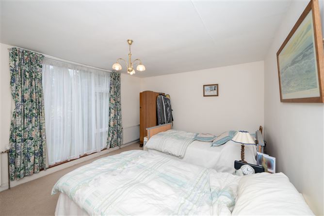 Renvyle, Upper Wilton Avenue, Bishopstown, Cork