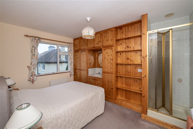 Renvyle, Upper Wilton Avenue, Bishopstown, Cork