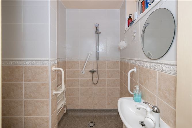 Renvyle, Upper Wilton Avenue, Bishopstown, Cork